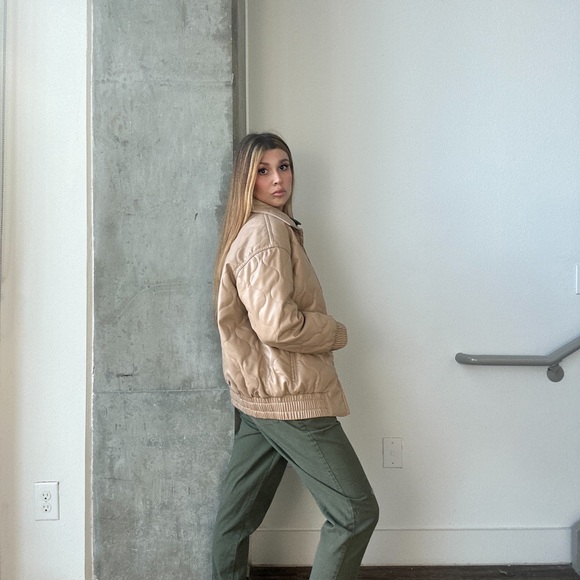 ASOS Design Quilted Vegan Leather Jacket, Size US 4 (P) - Picture 4 of 5